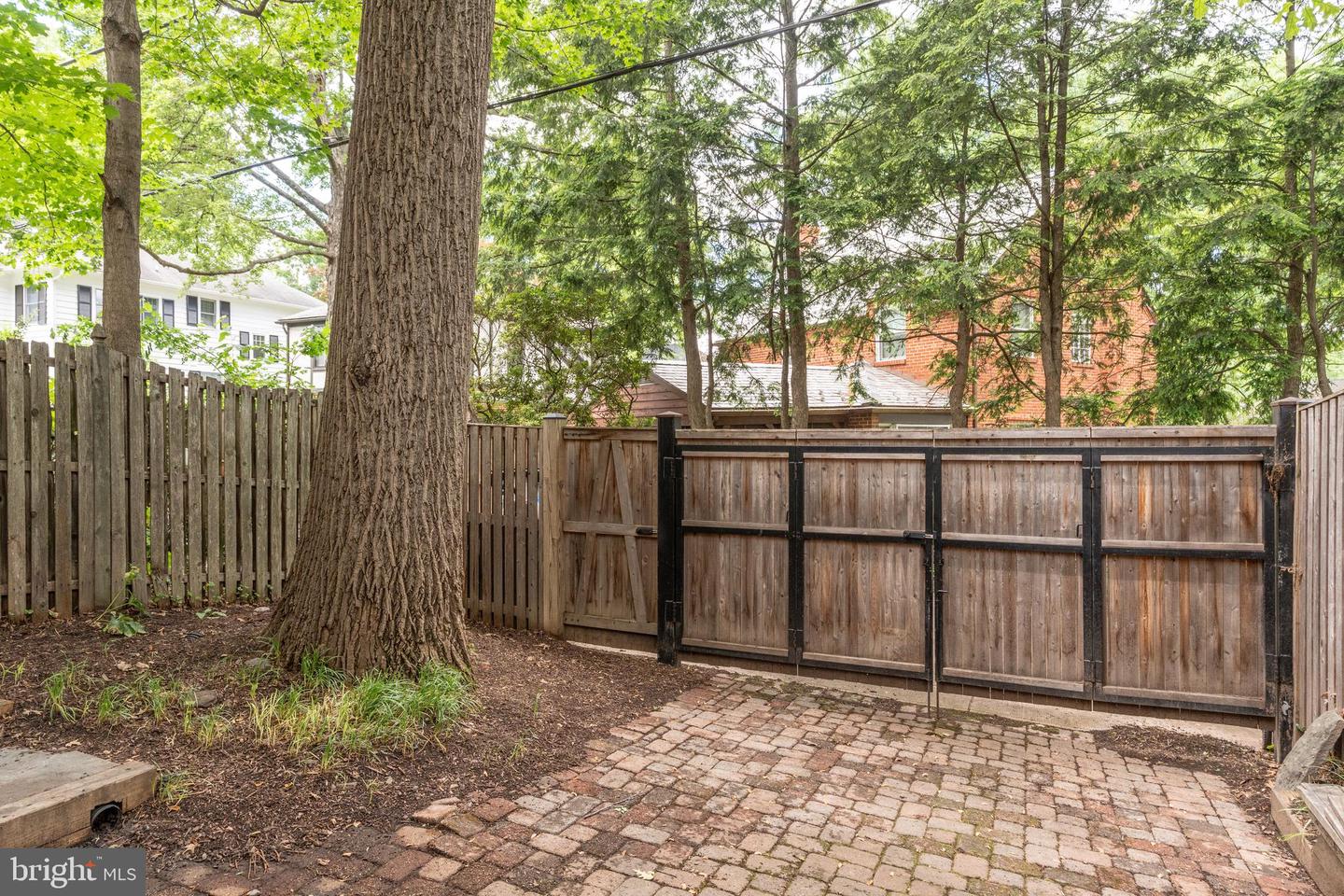 3709 JOCELYN ST NW, WASHINGTON, District Of Columbia 20015, 3 Bedrooms Bedrooms, ,3 BathroomsBathrooms,Residential,For sale,3709 JOCELYN ST NW,DCDC2202538 MLS # DCDC2202538
