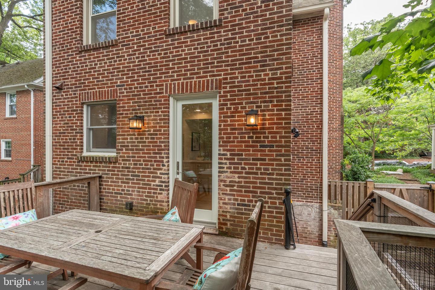 3709 JOCELYN ST NW, WASHINGTON, District Of Columbia 20015, 3 Bedrooms Bedrooms, ,3 BathroomsBathrooms,Residential,For sale,3709 JOCELYN ST NW,DCDC2202538 MLS # DCDC2202538