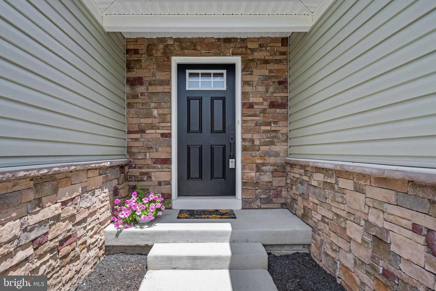 7087 BAGPIPE LN, KING GEORGE, Virginia 22485, 3 Bedrooms Bedrooms, ,2 BathroomsBathrooms,Residential,For sale,7087 BAGPIPE LN,VAKG2006474 MLS # VAKG2006474