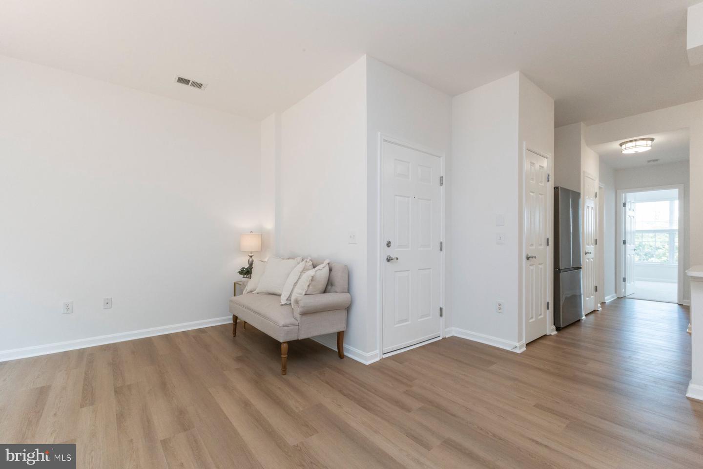1859 CEDAR COVE WAY #201, WOODBRIDGE, Virginia 22191, 4 Bedrooms Bedrooms, ,2 BathroomsBathrooms,Residential,For sale,1859 CEDAR COVE WAY #201,VAPW2095634 MLS # VAPW2095634