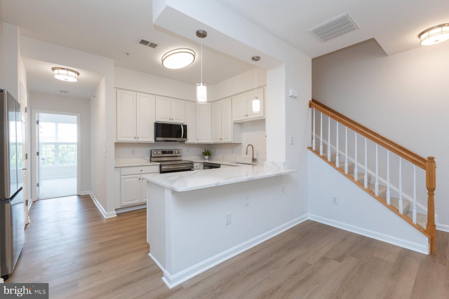 1859 CEDAR COVE WAY #201, WOODBRIDGE, Virginia 22191, 4 Bedrooms Bedrooms, ,2 BathroomsBathrooms,Residential,For sale,1859 CEDAR COVE WAY #201,VAPW2095634 MLS # VAPW2095634