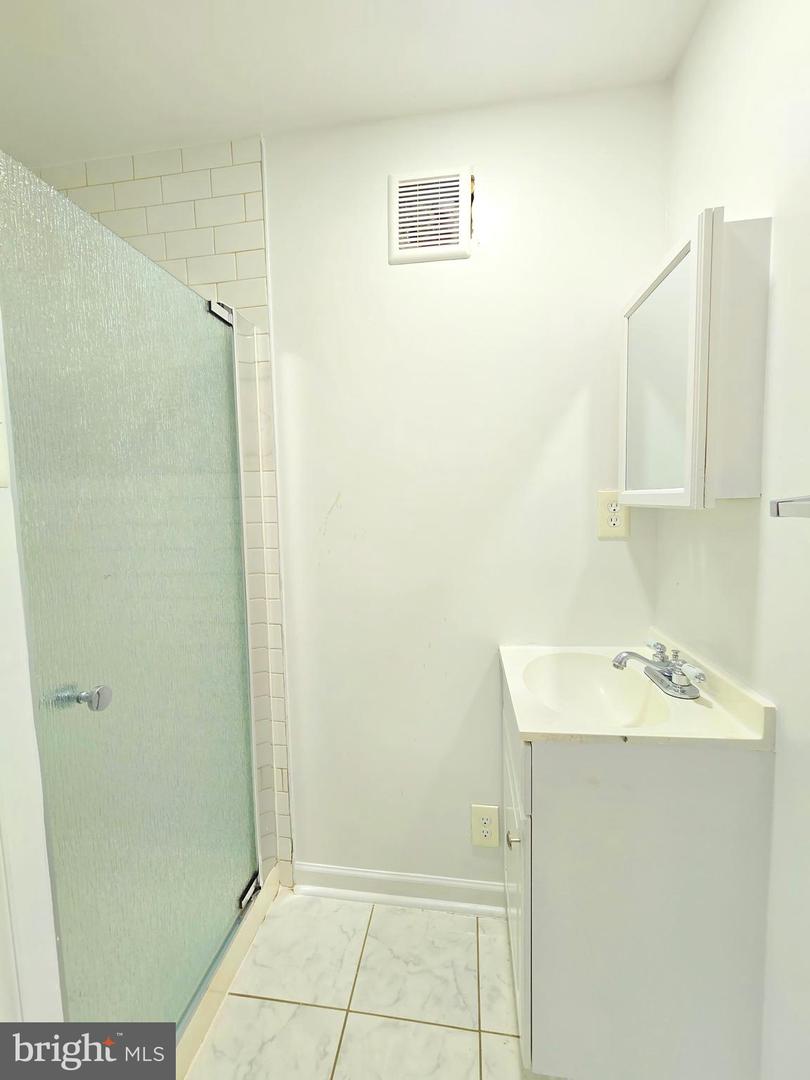 7800 TAYLOE DR #133, MANASSAS, Virginia 20112, 3 Bedrooms Bedrooms, ,2 BathroomsBathrooms,Residential,For sale,7800 TAYLOE DR #133,VAPW2095640 MLS # VAPW2095640