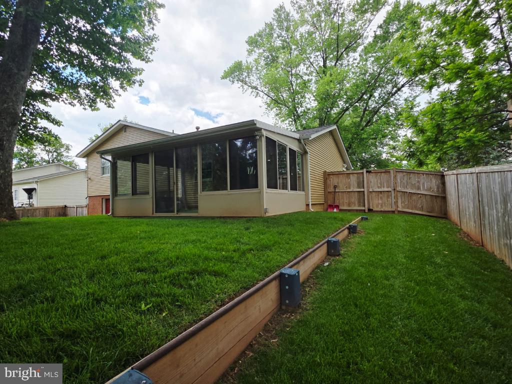 402 W MAPLE AVE, STERLING, Virginia 20164, 3 Bedrooms Bedrooms, ,2 BathroomsBathrooms,Residential,For sale,402 W MAPLE AVE,VALO2097942 MLS # VALO2097942