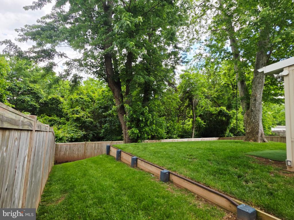 402 W MAPLE AVE, STERLING, Virginia 20164, 3 Bedrooms Bedrooms, ,2 BathroomsBathrooms,Residential,For sale,402 W MAPLE AVE,VALO2097942 MLS # VALO2097942