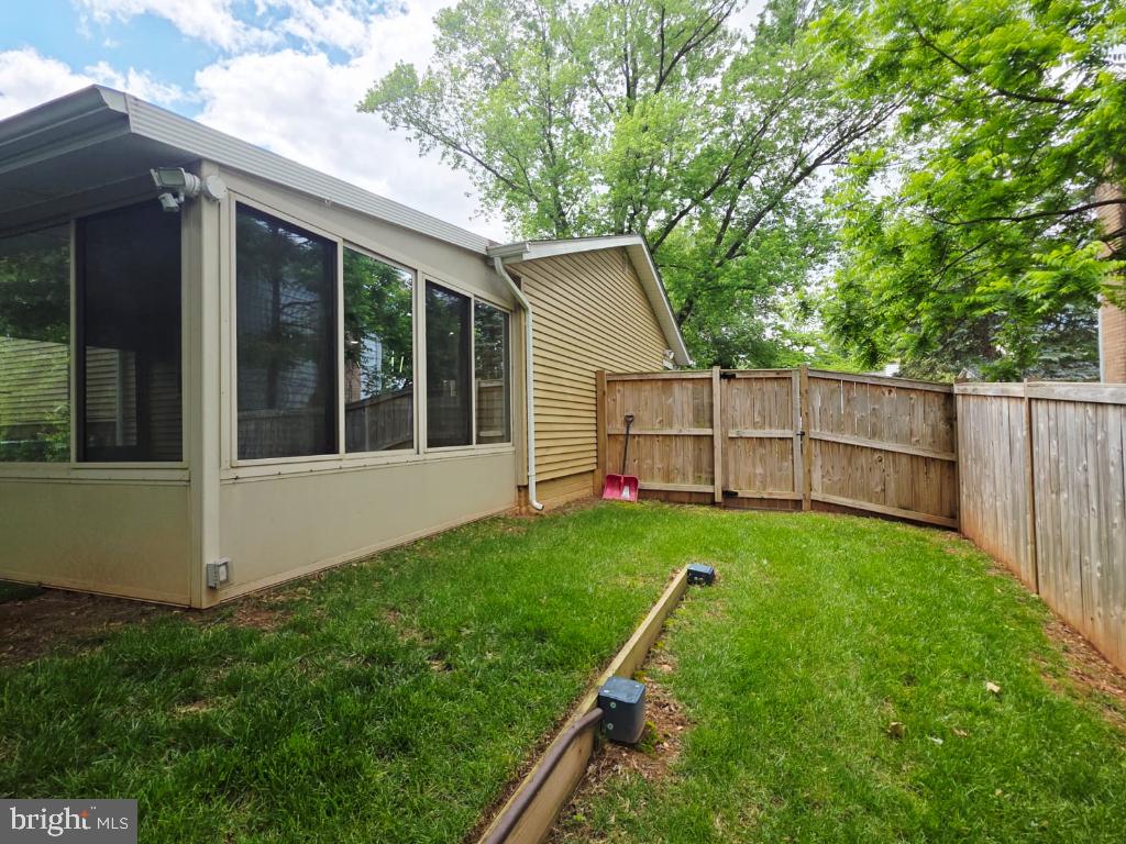 402 W MAPLE AVE, STERLING, Virginia 20164, 3 Bedrooms Bedrooms, ,2 BathroomsBathrooms,Residential,For sale,402 W MAPLE AVE,VALO2097942 MLS # VALO2097942