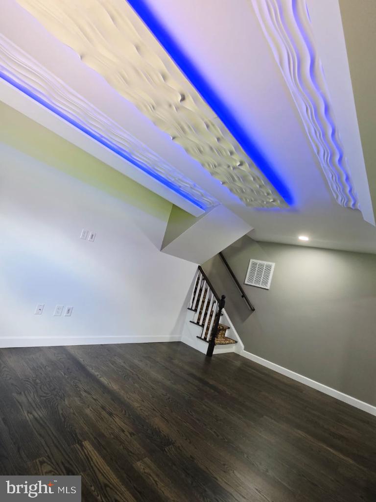 402 W MAPLE AVE, STERLING, Virginia 20164, 3 Bedrooms Bedrooms, ,2 BathroomsBathrooms,Residential,For sale,402 W MAPLE AVE,VALO2097942 MLS # VALO2097942
