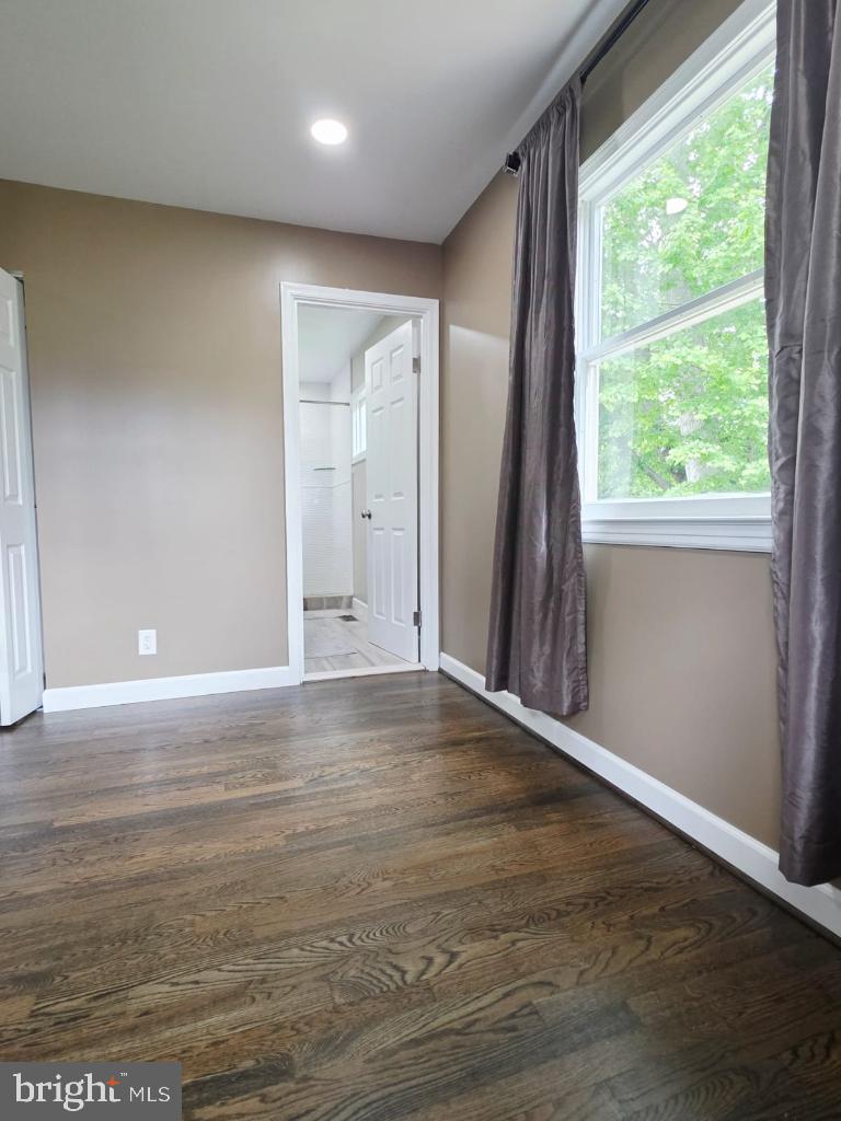 402 W MAPLE AVE, STERLING, Virginia 20164, 3 Bedrooms Bedrooms, ,2 BathroomsBathrooms,Residential,For sale,402 W MAPLE AVE,VALO2097942 MLS # VALO2097942