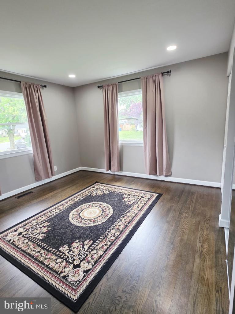 402 W MAPLE AVE, STERLING, Virginia 20164, 3 Bedrooms Bedrooms, ,2 BathroomsBathrooms,Residential,For sale,402 W MAPLE AVE,VALO2097942 MLS # VALO2097942