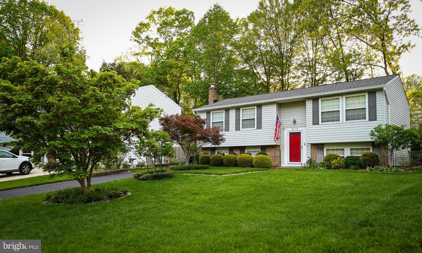8110 WINTER BLUE CT, SPRINGFIELD, Virginia 22153, 4 Bedrooms Bedrooms, ,2 BathroomsBathrooms,Residential,For sale,8110 WINTER BLUE CT,VAFX2243468 MLS # VAFX2243468