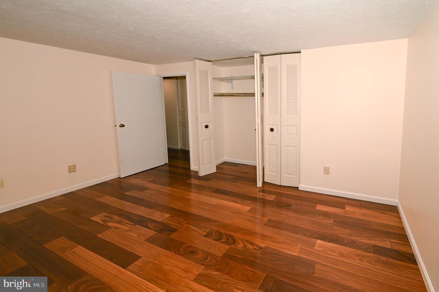 8110 WINTER BLUE CT, SPRINGFIELD, Virginia 22153, 4 Bedrooms Bedrooms, ,2 BathroomsBathrooms,Residential,For sale,8110 WINTER BLUE CT,VAFX2243468 MLS # VAFX2243468