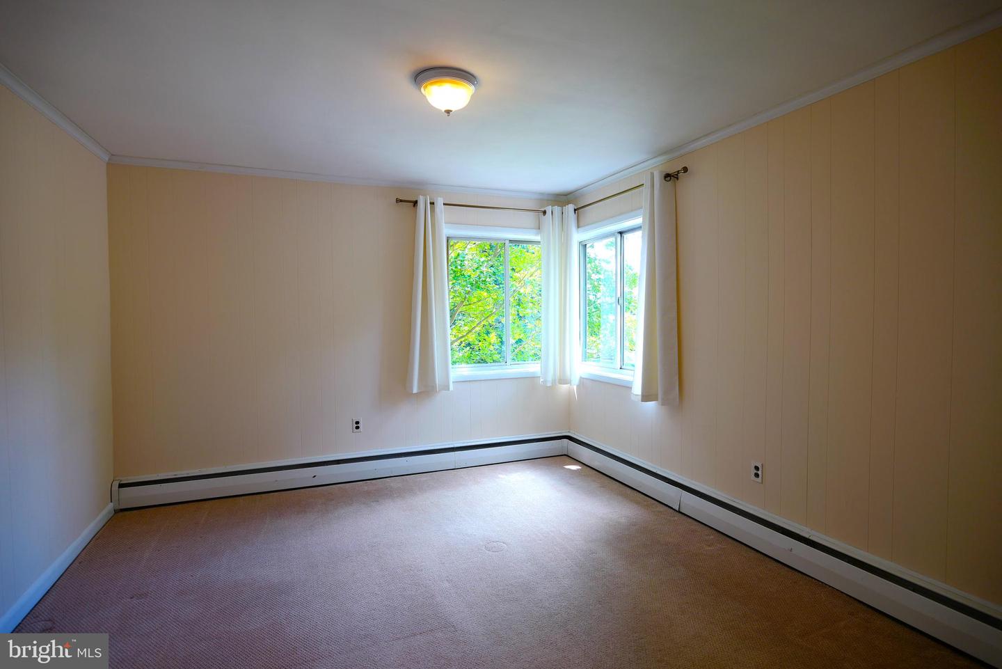 7027 RIDGE DR, ALEXANDRIA, Virginia 22306, 3 Bedrooms Bedrooms, ,1 BathroomBathrooms,Residential,For sale,7027 RIDGE DR,VAFX2243480 MLS # VAFX2243480