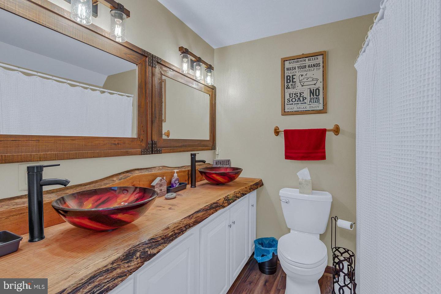 275 SCENIC DR, MONTROSS, Virginia 22520, 3 Bedrooms Bedrooms, ,2 BathroomsBathrooms,Residential,For sale,275 SCENIC DR,VAWE2008992 MLS # VAWE2008992