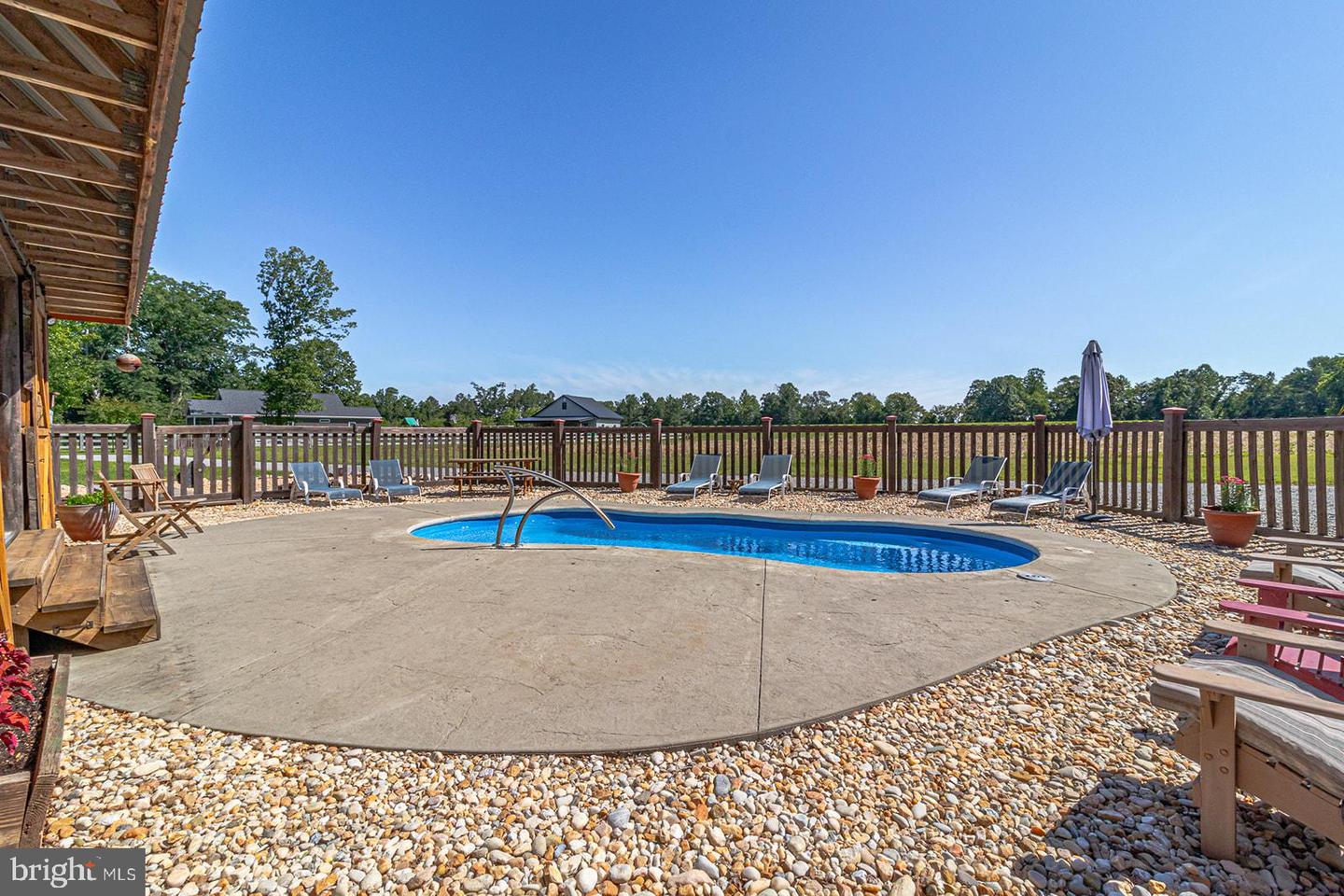 275 SCENIC DR, MONTROSS, Virginia 22520, 3 Bedrooms Bedrooms, ,2 BathroomsBathrooms,Residential,For sale,275 SCENIC DR,VAWE2008992 MLS # VAWE2008992