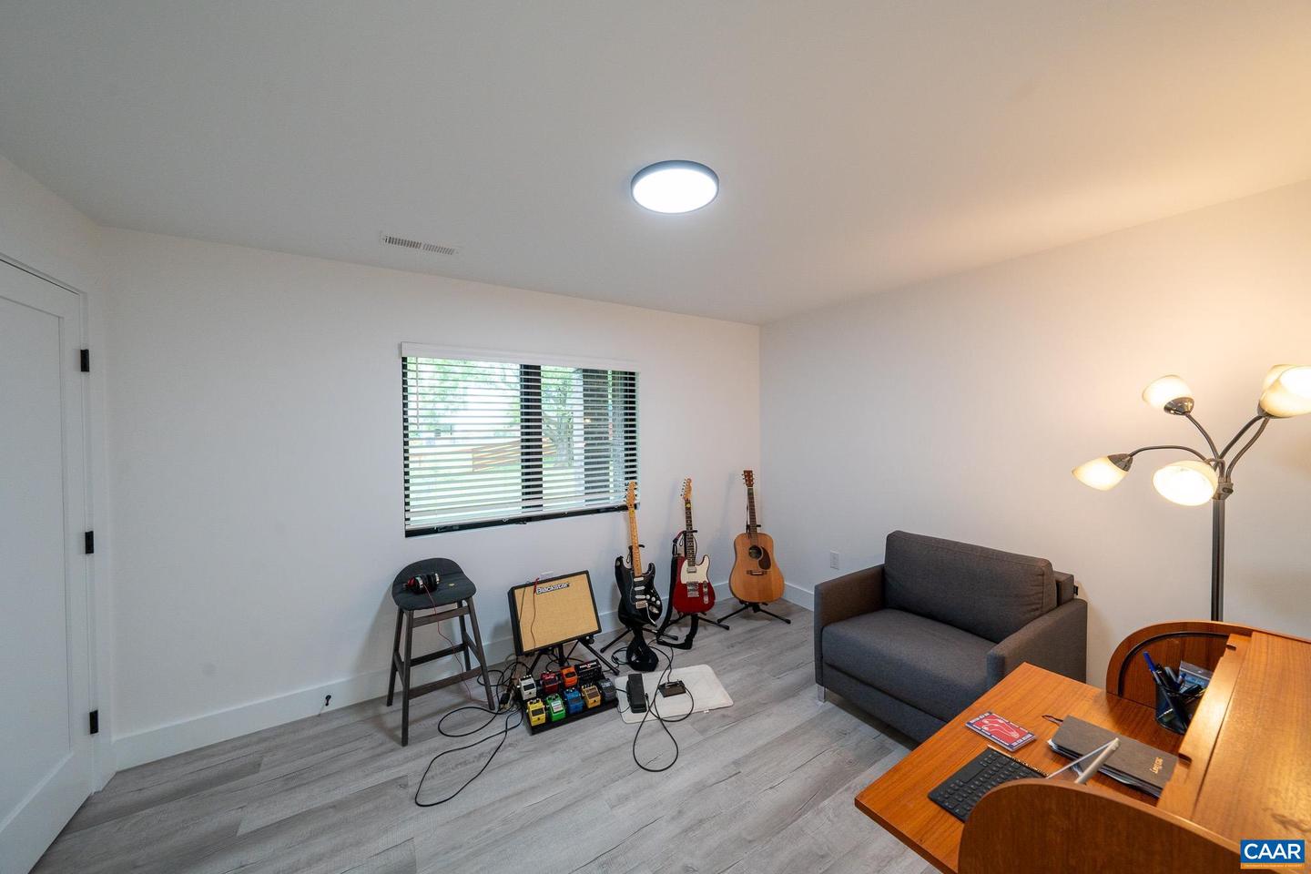 320A NE 11TH ST, CHARLOTTESVILLE, Virginia 22902, 4 Bedrooms Bedrooms, ,4 BathroomsBathrooms,Residential,For sale,320A NE 11TH ST,665005 MLS # 665005