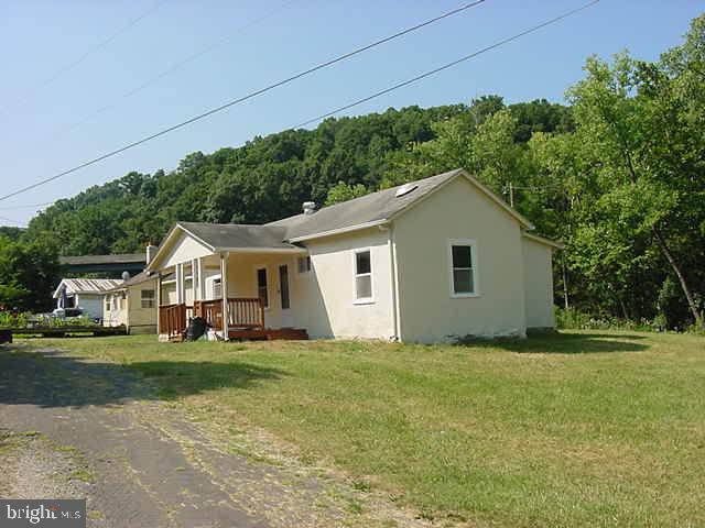 1743 & 1759 DISMAL HOLLOW RD, FRONT ROYAL, Virginia 22630, ,Land,For sale,1743 & 1759 DISMAL HOLLOW RD,VAWR2011290 MLS # VAWR2011290