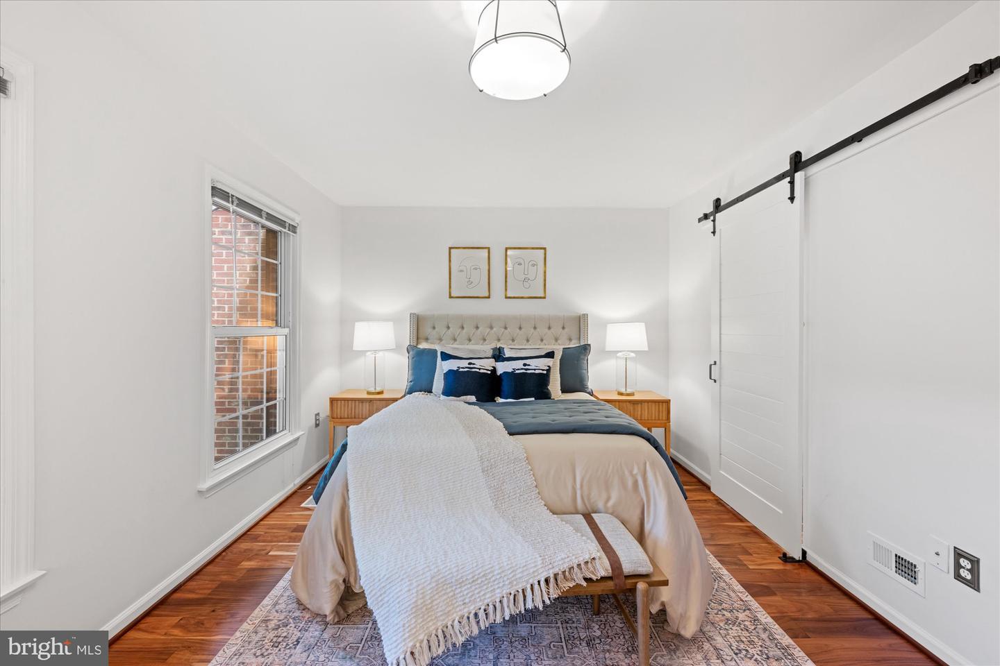 2518 S WALTER REED DR #B, ARLINGTON, Virginia 22206, 2 Bedrooms Bedrooms, ,2 BathroomsBathrooms,Residential,For sale,2518 S WALTER REED DR #B,VAAR2052190 MLS # VAAR2052190