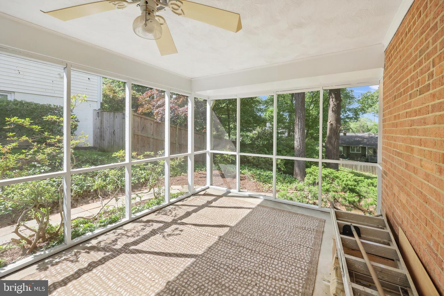 1113 CAMERON RD, ALEXANDRIA, Virginia 22308, 4 Bedrooms Bedrooms, ,3 BathroomsBathrooms,Residential,For sale,1113 CAMERON RD,VAFX2218118 MLS # VAFX2218118