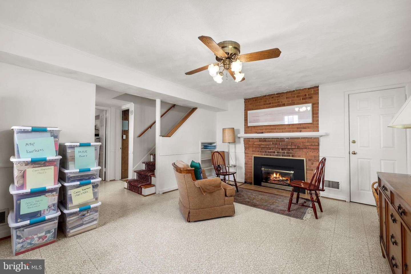 1113 CAMERON RD, ALEXANDRIA, Virginia 22308, 4 Bedrooms Bedrooms, ,3 BathroomsBathrooms,Residential,For sale,1113 CAMERON RD,VAFX2218118 MLS # VAFX2218118