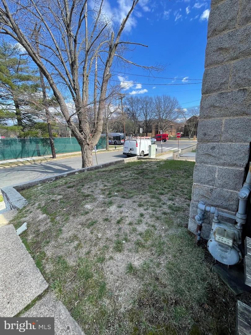 3027 YOST PL NE, WASHINGTON, District Of Columbia 20018, 2 Bedrooms Bedrooms, ,1 BathroomBathrooms,Residential,For sale,3027 YOST PL NE,DCDC2188886 MLS # DCDC2188886