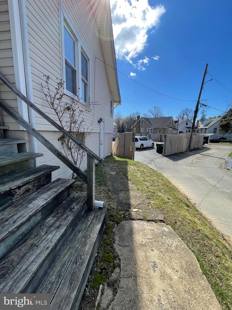 3027 YOST PL NE, WASHINGTON, District Of Columbia 20018, 2 Bedrooms Bedrooms, ,1 BathroomBathrooms,Residential,For sale,3027 YOST PL NE,DCDC2188886 MLS # DCDC2188886