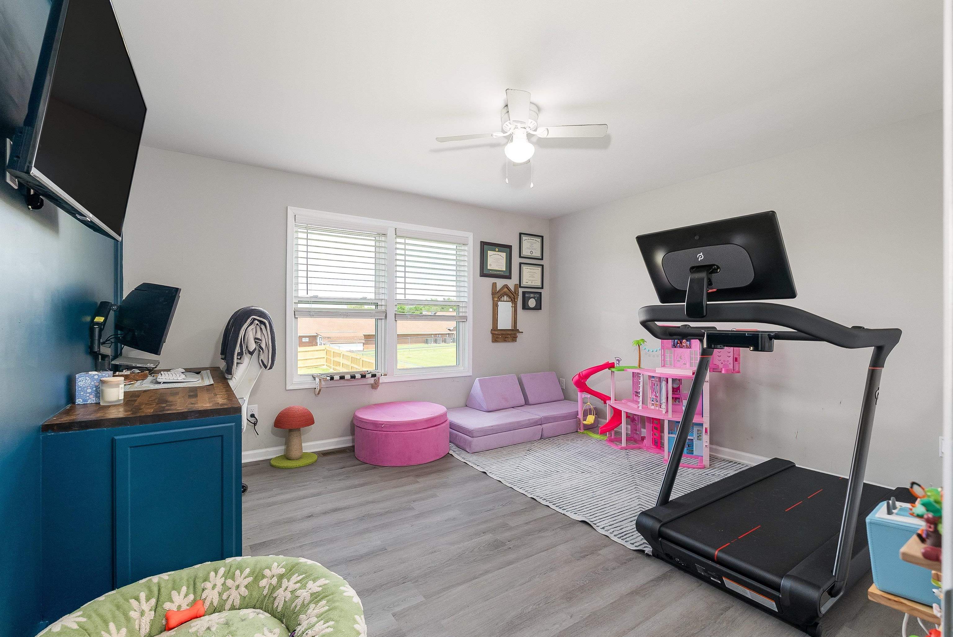 16715 E PROSPECT AVE, ELKTON, Virginia 22827, 3 Bedrooms Bedrooms, ,2 BathroomsBathrooms,Residential,Like New Modern Charmer,16715 E PROSPECT AVE,657115 MLS # 657115