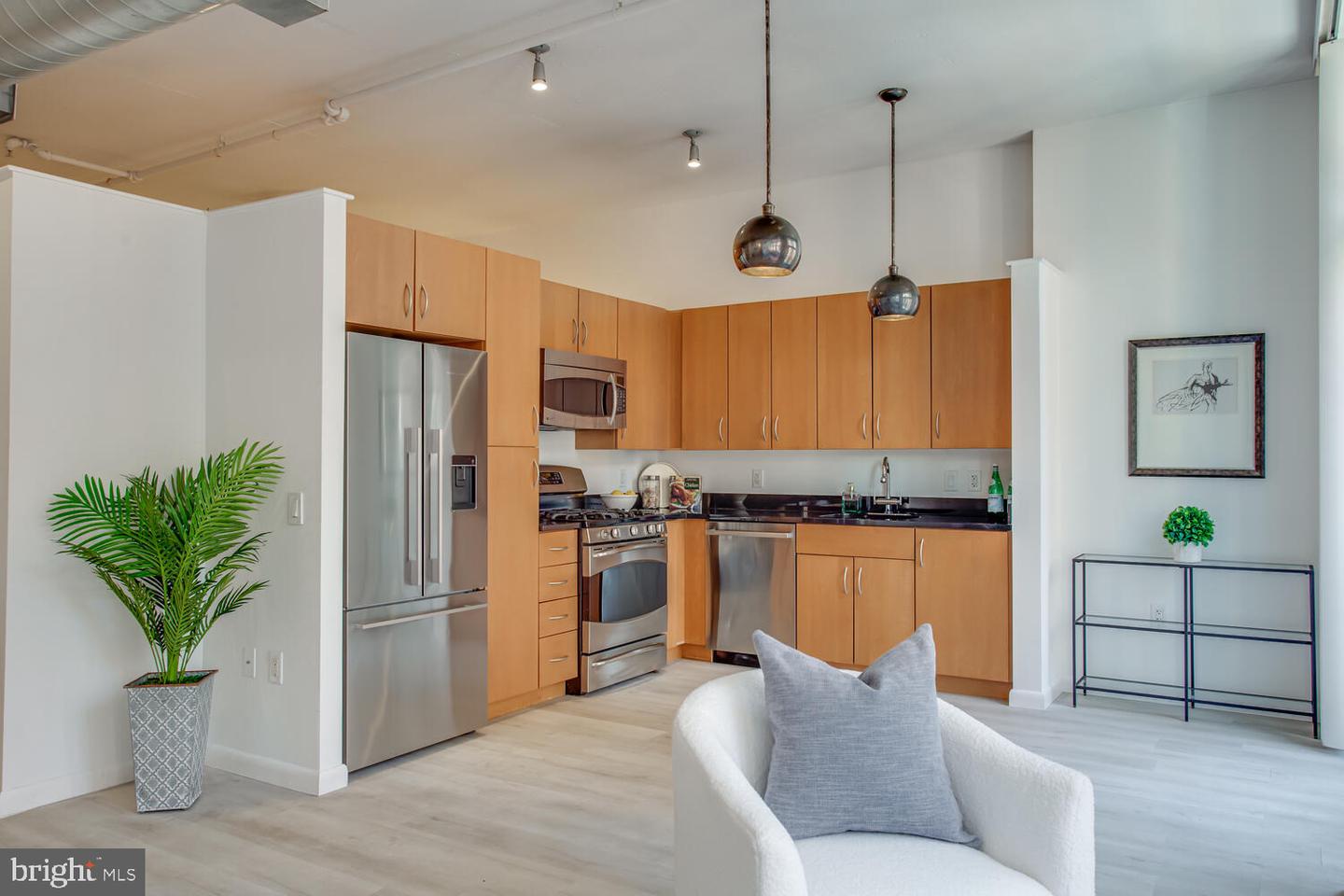 811 4TH ST NW #608, WASHINGTON, District Of Columbia 20001, 1 Bedroom Bedrooms, ,1 BathroomBathrooms,Residential,For sale,811 4TH ST NW #608,DCDC2191630 MLS # DCDC2191630