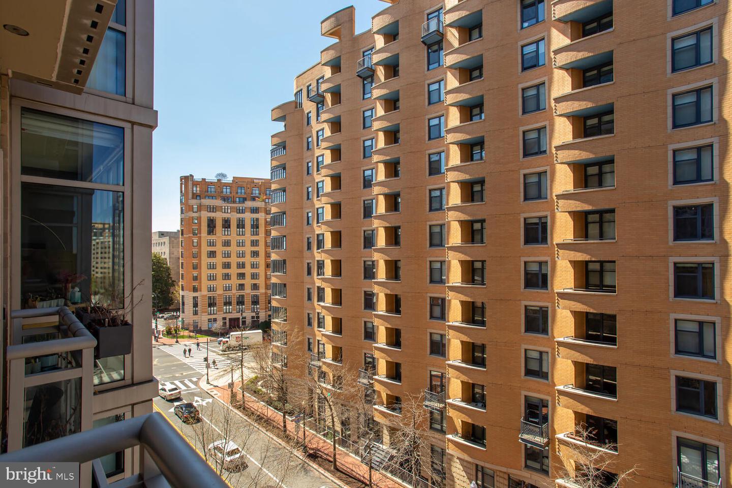 811 4TH ST NW #608, WASHINGTON, District Of Columbia 20001, 1 Bedroom Bedrooms, ,1 BathroomBathrooms,Residential,For sale,811 4TH ST NW #608,DCDC2191630 MLS # DCDC2191630