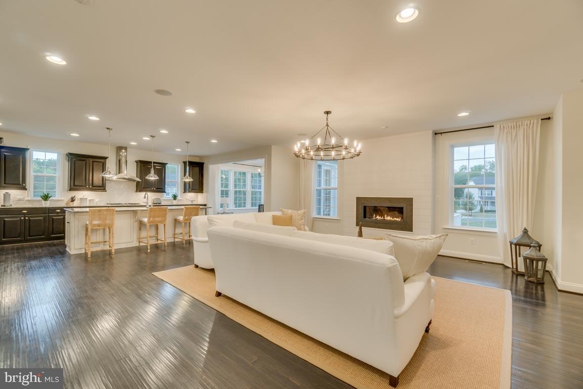 9 ELM ST, STAFFORD, Virginia 22554, 5 Bedrooms Bedrooms, ,4 BathroomsBathrooms,Residential,For sale,9 ELM ST,VAST2037096 MLS # VAST2037096