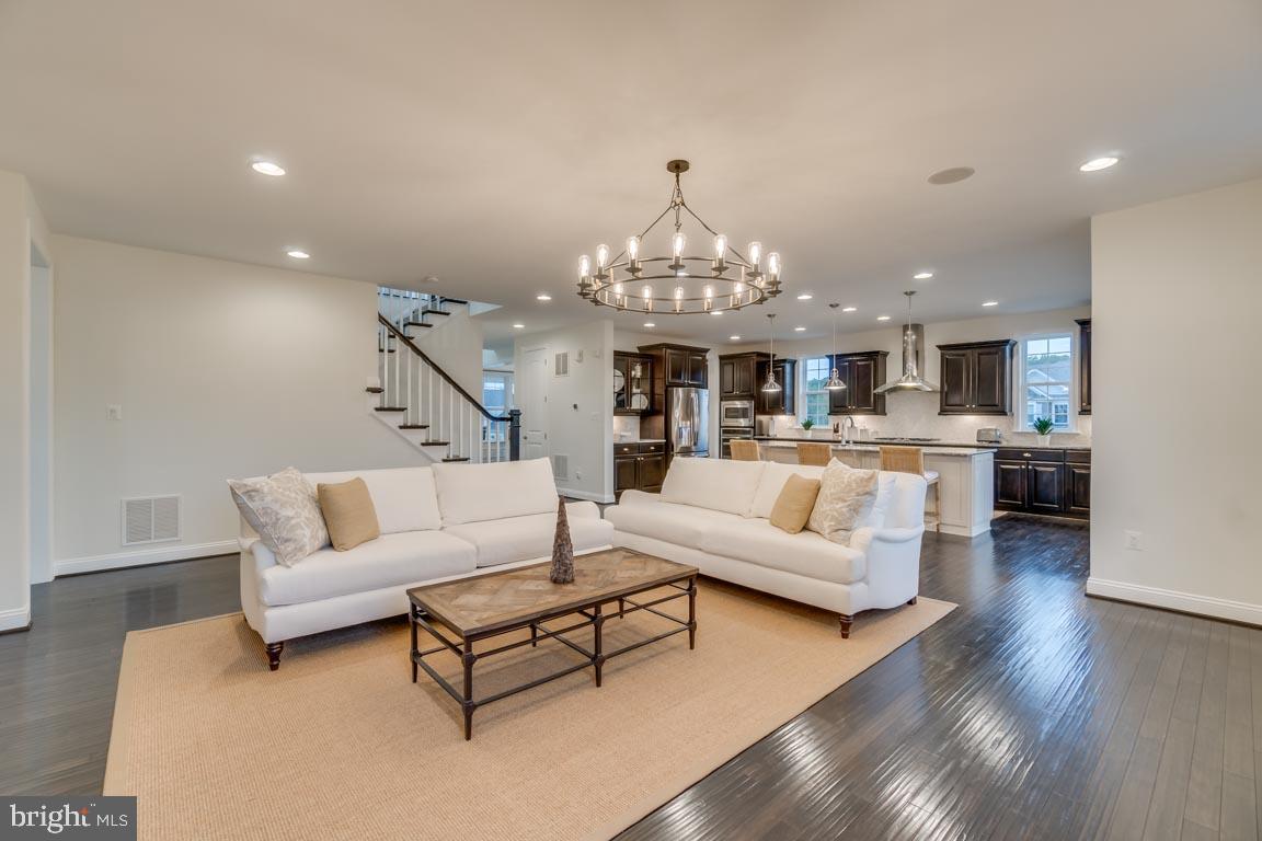 9 ELM ST, STAFFORD, Virginia 22554, 5 Bedrooms Bedrooms, ,4 BathroomsBathrooms,Residential,For sale,9 ELM ST,VAST2037096 MLS # VAST2037096