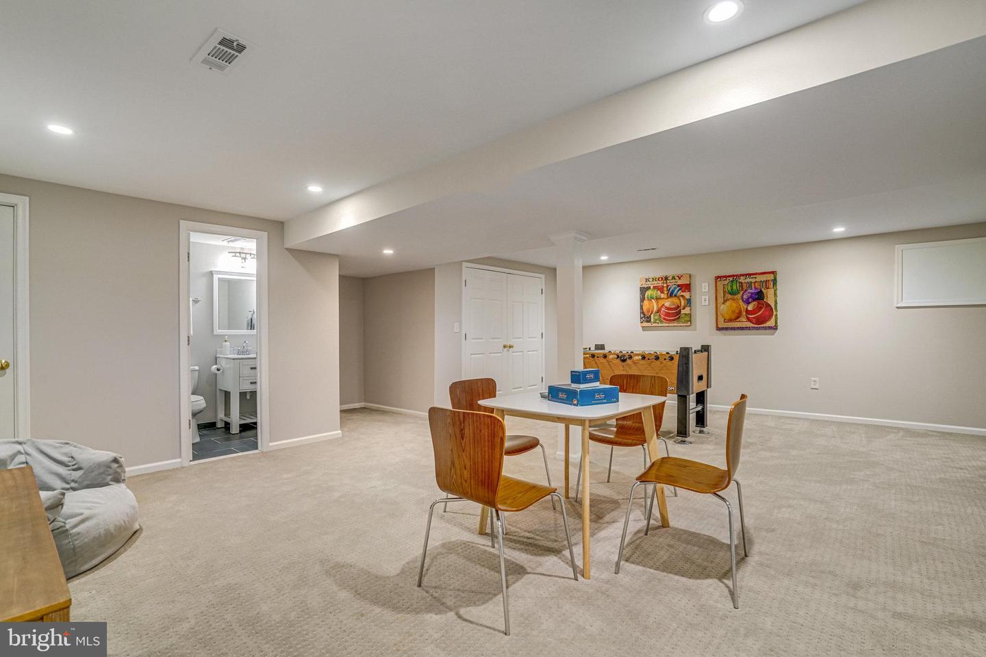 6515 WALTERS WOODS DR, FALLS CHURCH, Virginia 22044, 4 Bedrooms Bedrooms, ,4 BathroomsBathrooms,Residential,For sale,6515 WALTERS WOODS DR,VAFX2231970 MLS # VAFX2231970