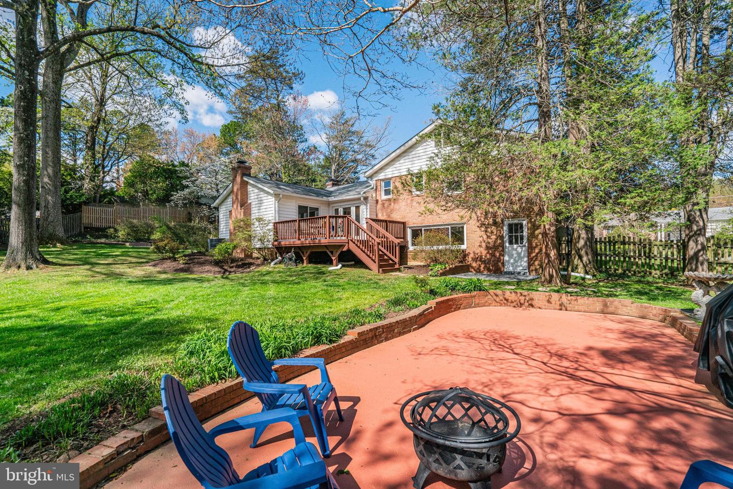6515 WALTERS WOODS DR, FALLS CHURCH, Virginia 22044, 4 Bedrooms Bedrooms, ,4 BathroomsBathrooms,Residential,For sale,6515 WALTERS WOODS DR,VAFX2231970 MLS # VAFX2231970