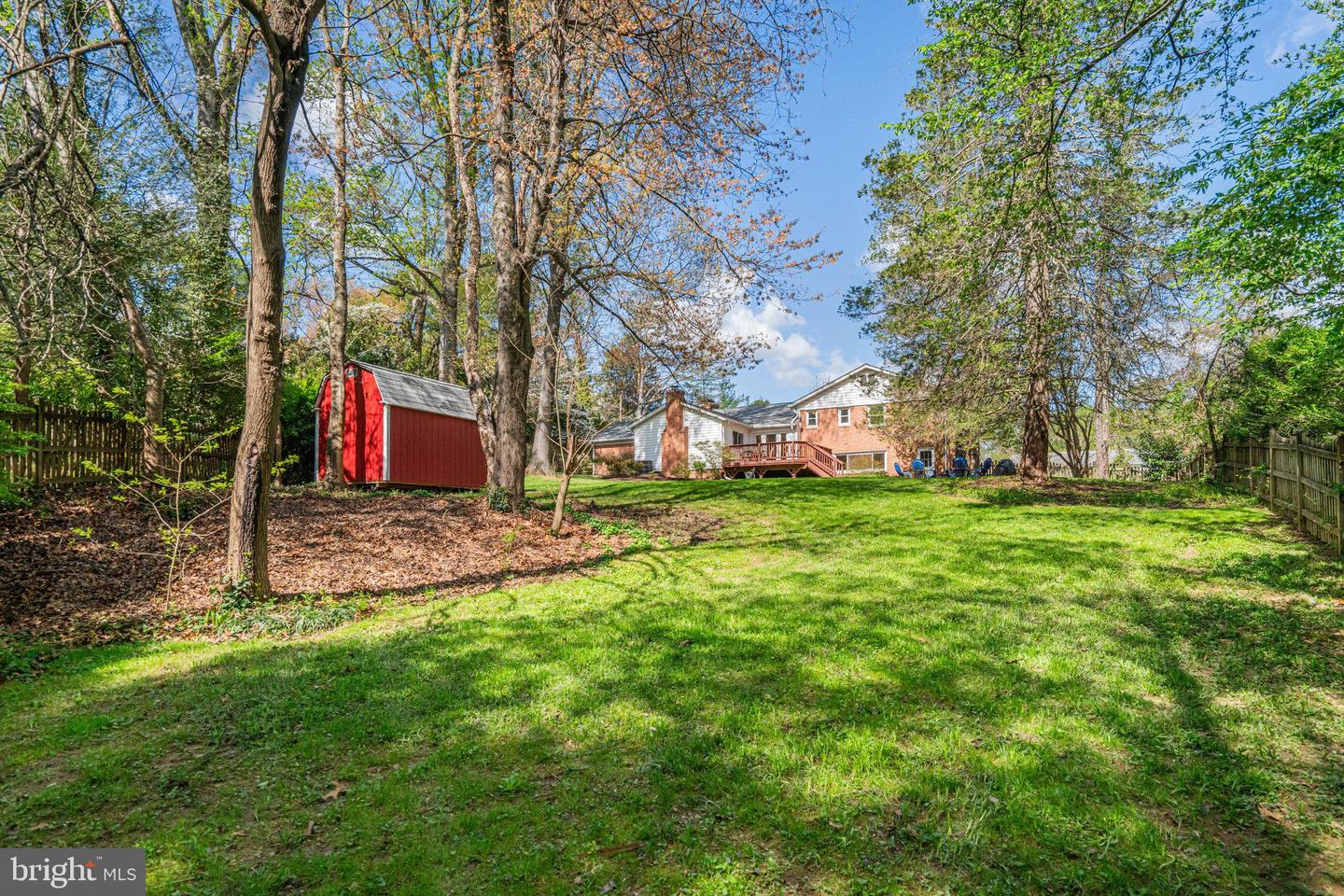 6515 WALTERS WOODS DR, FALLS CHURCH, Virginia 22044, 4 Bedrooms Bedrooms, ,4 BathroomsBathrooms,Residential,For sale,6515 WALTERS WOODS DR,VAFX2231970 MLS # VAFX2231970
