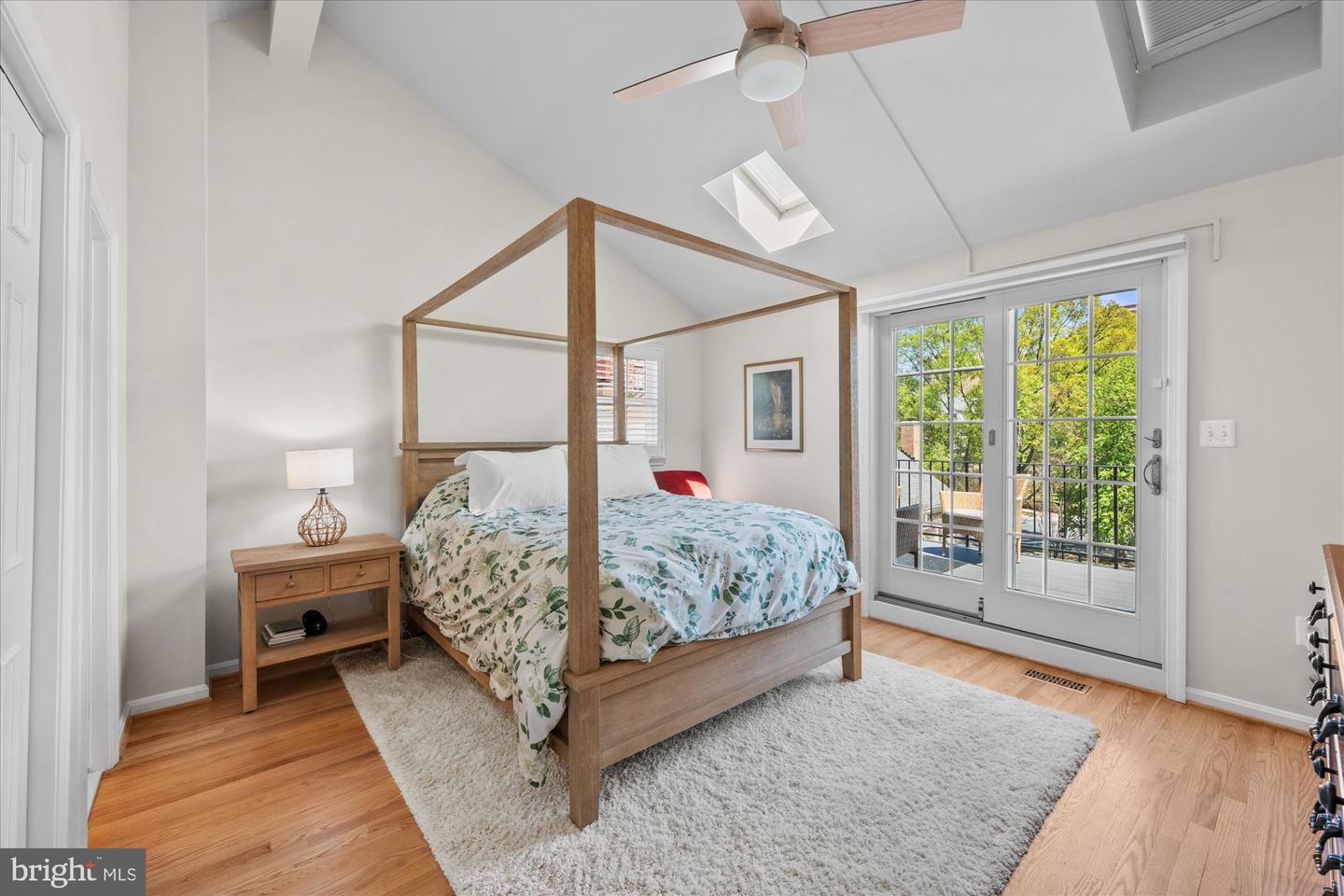 2534 FAIRFAX DR #5BII, ARLINGTON, Virginia 22201, 2 Bedrooms Bedrooms, ,2 BathroomsBathrooms,Residential,For sale,2534 FAIRFAX DR #5BII,VAAR2056046 MLS # VAAR2056046