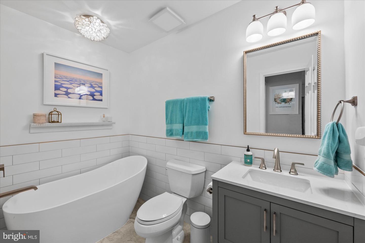 2534 FAIRFAX DR #5BII, ARLINGTON, Virginia 22201, 2 Bedrooms Bedrooms, ,2 BathroomsBathrooms,Residential,For sale,2534 FAIRFAX DR #5BII,VAAR2056046 MLS # VAAR2056046
