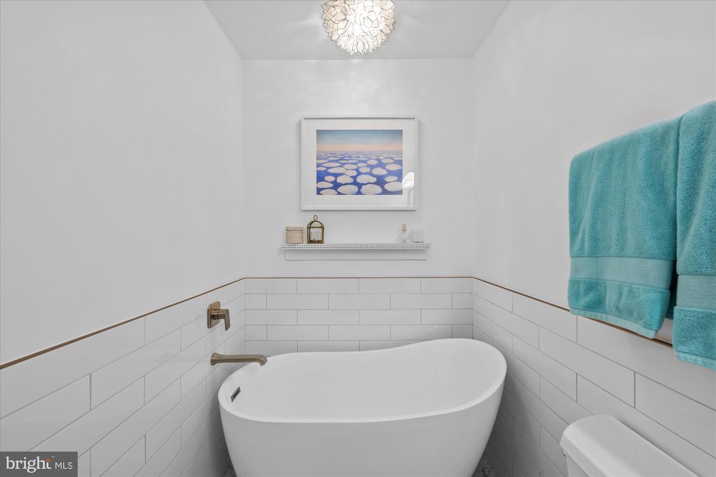 2534 FAIRFAX DR #5BII, ARLINGTON, Virginia 22201, 2 Bedrooms Bedrooms, ,2 BathroomsBathrooms,Residential,For sale,2534 FAIRFAX DR #5BII,VAAR2056046 MLS # VAAR2056046