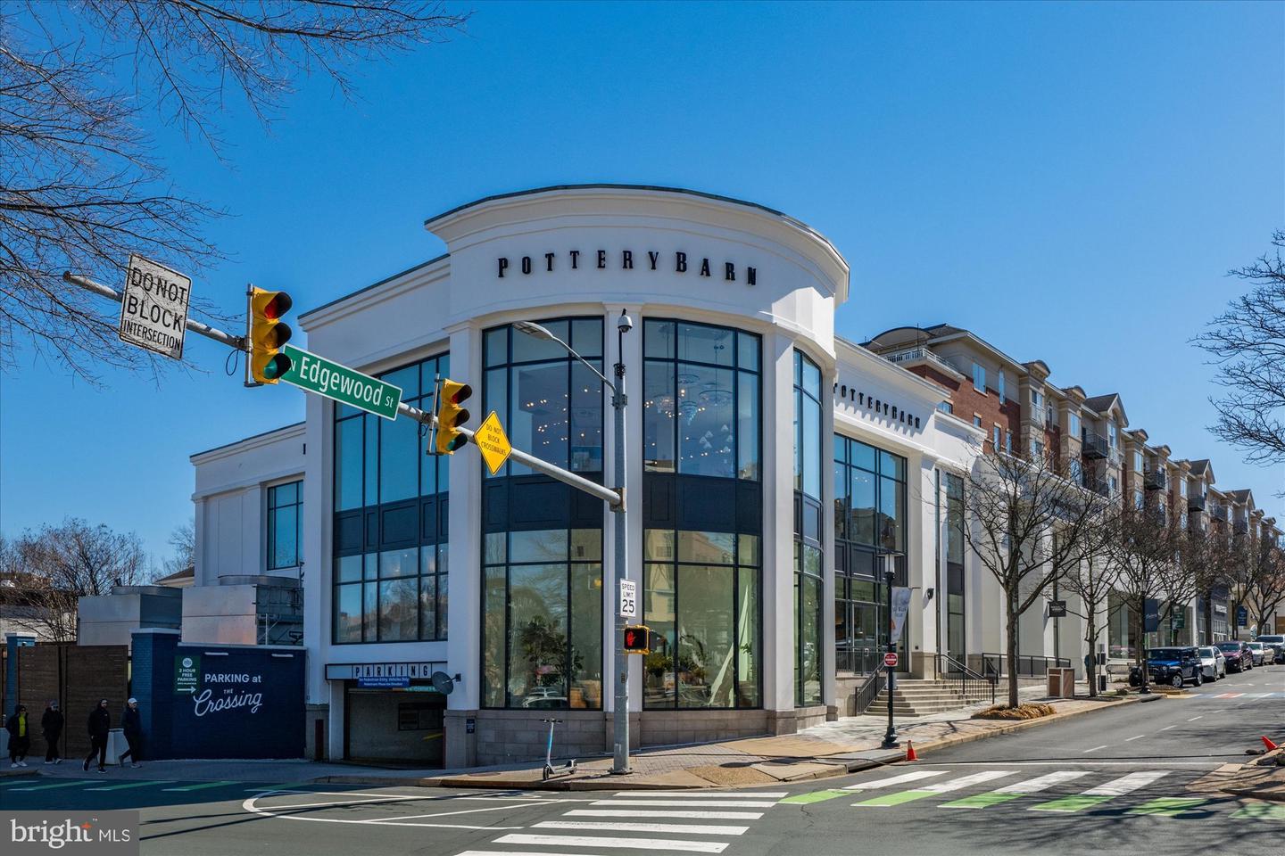 2534 FAIRFAX DR #5BII, ARLINGTON, Virginia 22201, 2 Bedrooms Bedrooms, ,2 BathroomsBathrooms,Residential,For sale,2534 FAIRFAX DR #5BII,VAAR2056046 MLS # VAAR2056046