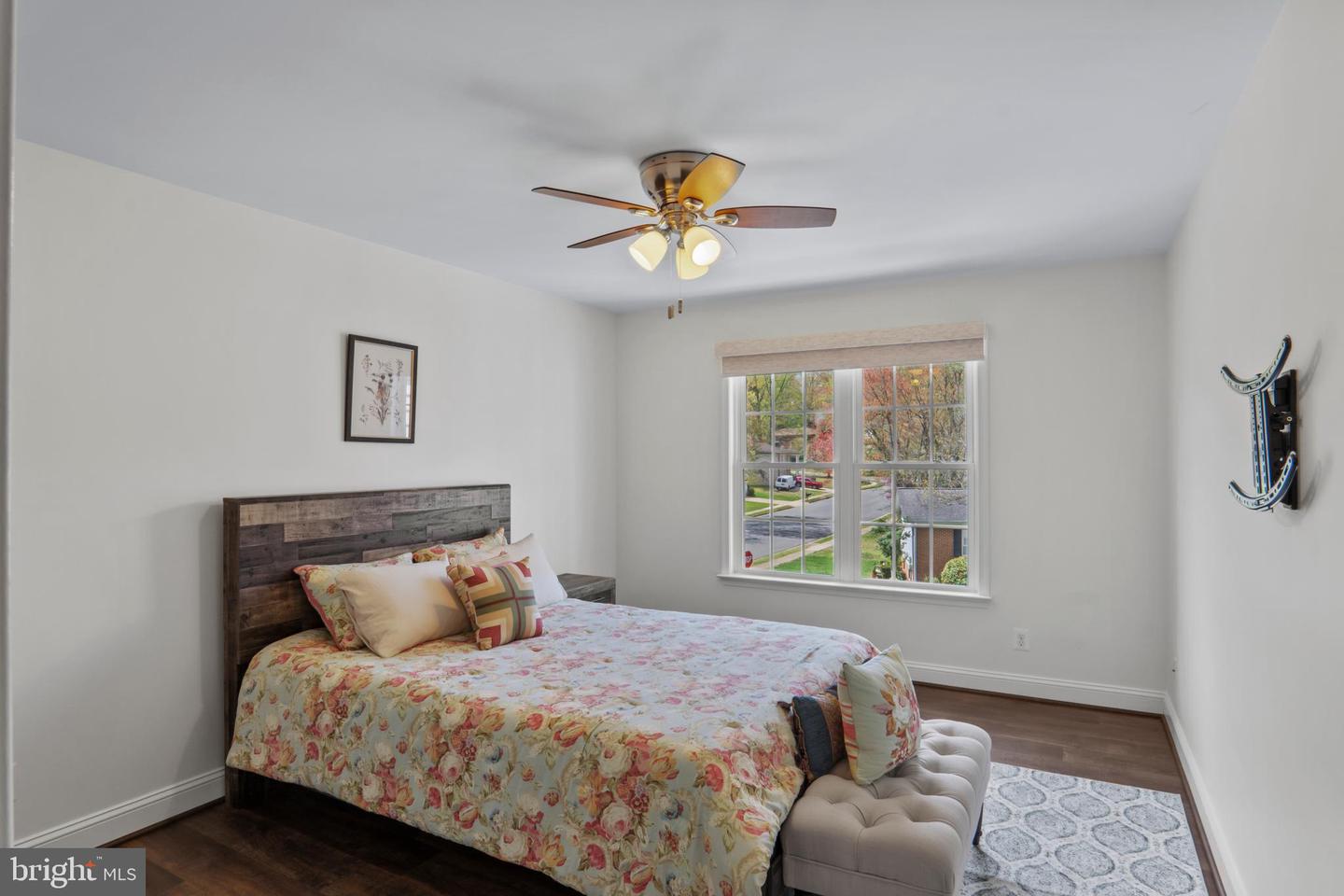 16199 SHEFFIELD DR, DUMFRIES, Virginia 22025, 4 Bedrooms Bedrooms, 12 Rooms Rooms,3 BathroomsBathrooms,Residential,For sale,16199 SHEFFIELD DR,VAPW2092654 MLS # VAPW2092654