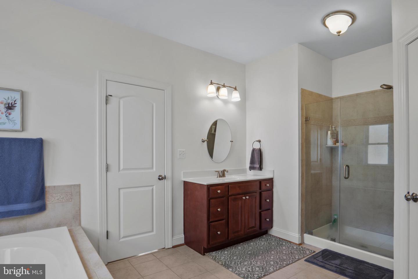 16199 SHEFFIELD DR, DUMFRIES, Virginia 22025, 4 Bedrooms Bedrooms, 12 Rooms Rooms,3 BathroomsBathrooms,Residential,For sale,16199 SHEFFIELD DR,VAPW2092654 MLS # VAPW2092654