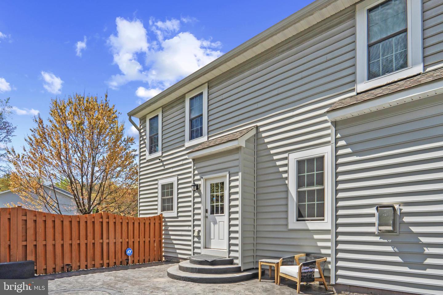 16199 SHEFFIELD DR, DUMFRIES, Virginia 22025, 4 Bedrooms Bedrooms, 12 Rooms Rooms,3 BathroomsBathrooms,Residential,For sale,16199 SHEFFIELD DR,VAPW2092654 MLS # VAPW2092654