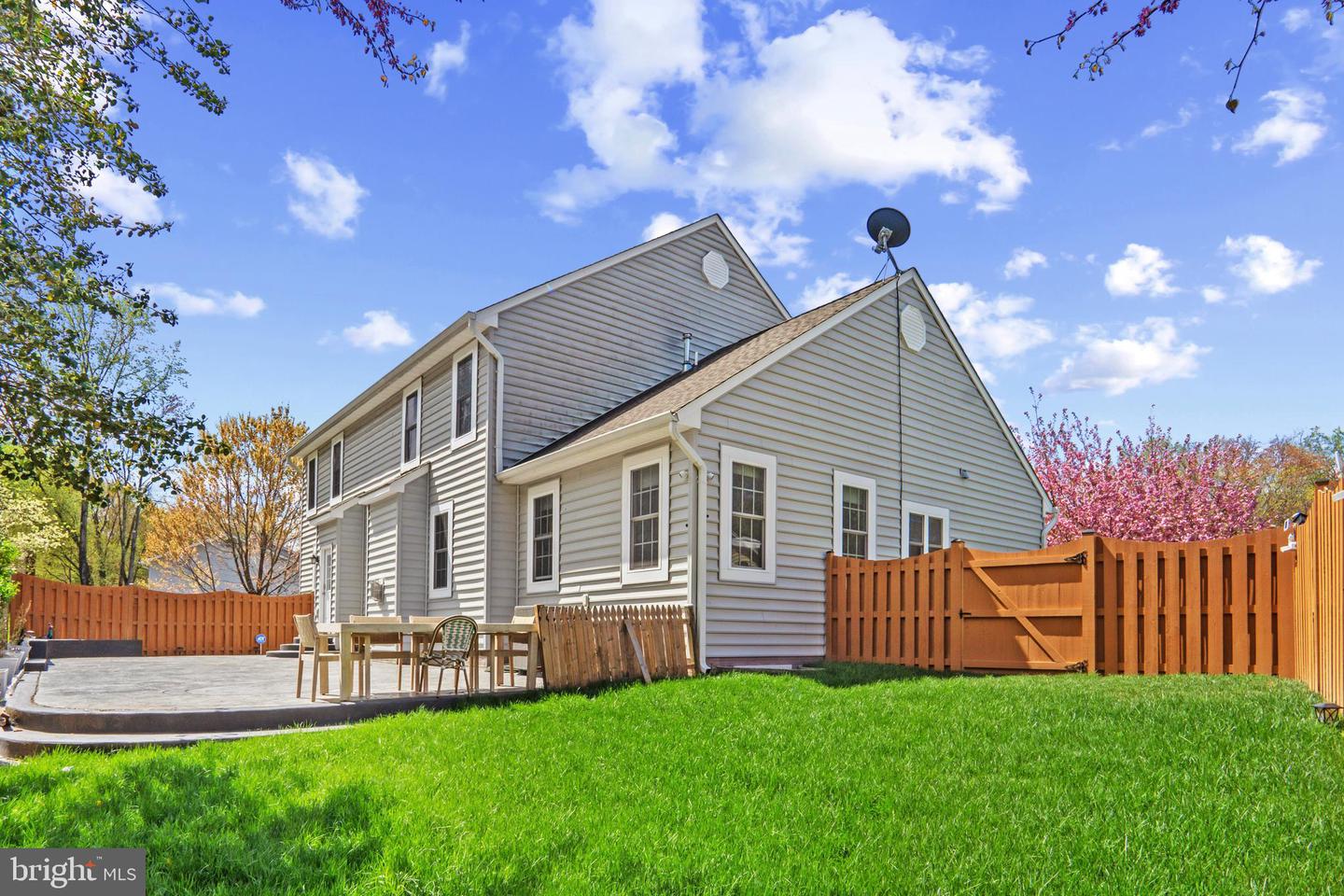 16199 SHEFFIELD DR, DUMFRIES, Virginia 22025, 4 Bedrooms Bedrooms, 12 Rooms Rooms,3 BathroomsBathrooms,Residential,For sale,16199 SHEFFIELD DR,VAPW2092654 MLS # VAPW2092654