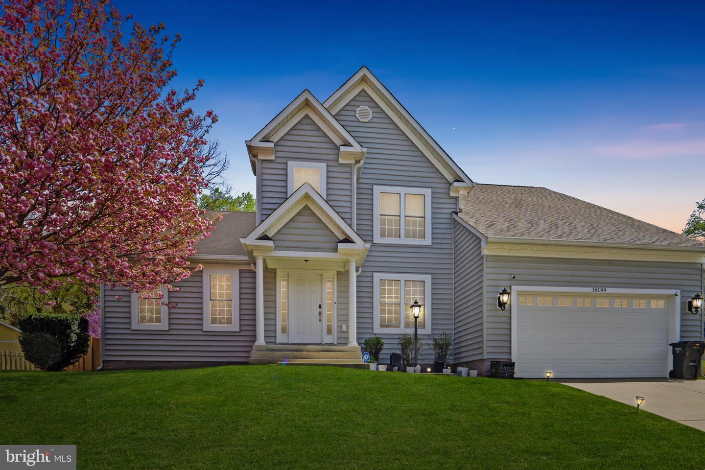 16199 SHEFFIELD DR, DUMFRIES, Virginia 22025, 4 Bedrooms Bedrooms, 12 Rooms Rooms,3 BathroomsBathrooms,Residential,For sale,16199 SHEFFIELD DR,VAPW2092654 MLS # VAPW2092654