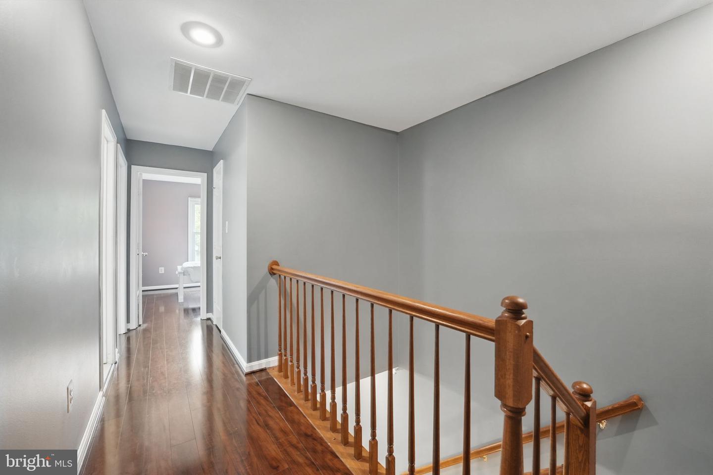 6410 BRASS BUTTON CT, CENTREVILLE, Virginia 20121, 4 Bedrooms Bedrooms, ,3 BathroomsBathrooms,Residential,For sale,6410 BRASS BUTTON CT,VAFX2240852 MLS # VAFX2240852