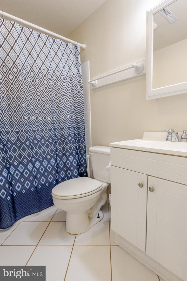 7 PATTON LN, FREDERICKSBURG, Virginia 22406, 4 Bedrooms Bedrooms, ,3 BathroomsBathrooms,Residential,For sale,7 PATTON LN,VAST2039018 MLS # VAST2039018