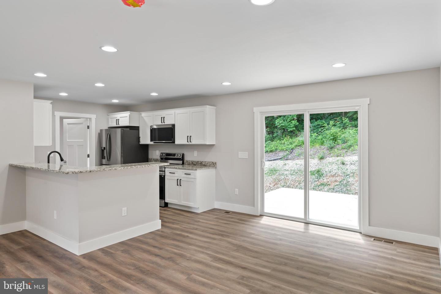 336 AMERICAN DRIVE, MONTROSS, Virginia 22520, 3 Bedrooms Bedrooms, ,2 BathroomsBathrooms,Residential,For sale,336 AMERICAN DRIVE,VAWE2008950 MLS # VAWE2008950