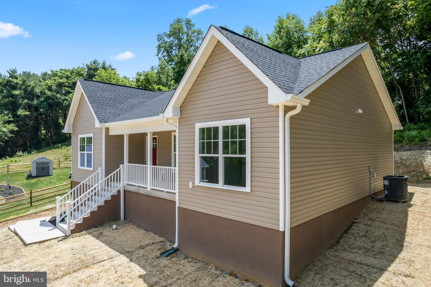 336 AMERICAN DRIVE, MONTROSS, Virginia 22520, 3 Bedrooms Bedrooms, ,2 BathroomsBathrooms,Residential,For sale,336 AMERICAN DRIVE,VAWE2008950 MLS # VAWE2008950
