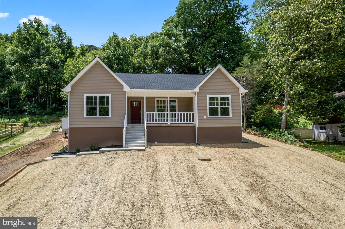 336 AMERICAN DRIVE, MONTROSS, Virginia 22520, 3 Bedrooms Bedrooms, ,2 BathroomsBathrooms,Residential,For sale,336 AMERICAN DRIVE,VAWE2008950 MLS # VAWE2008950