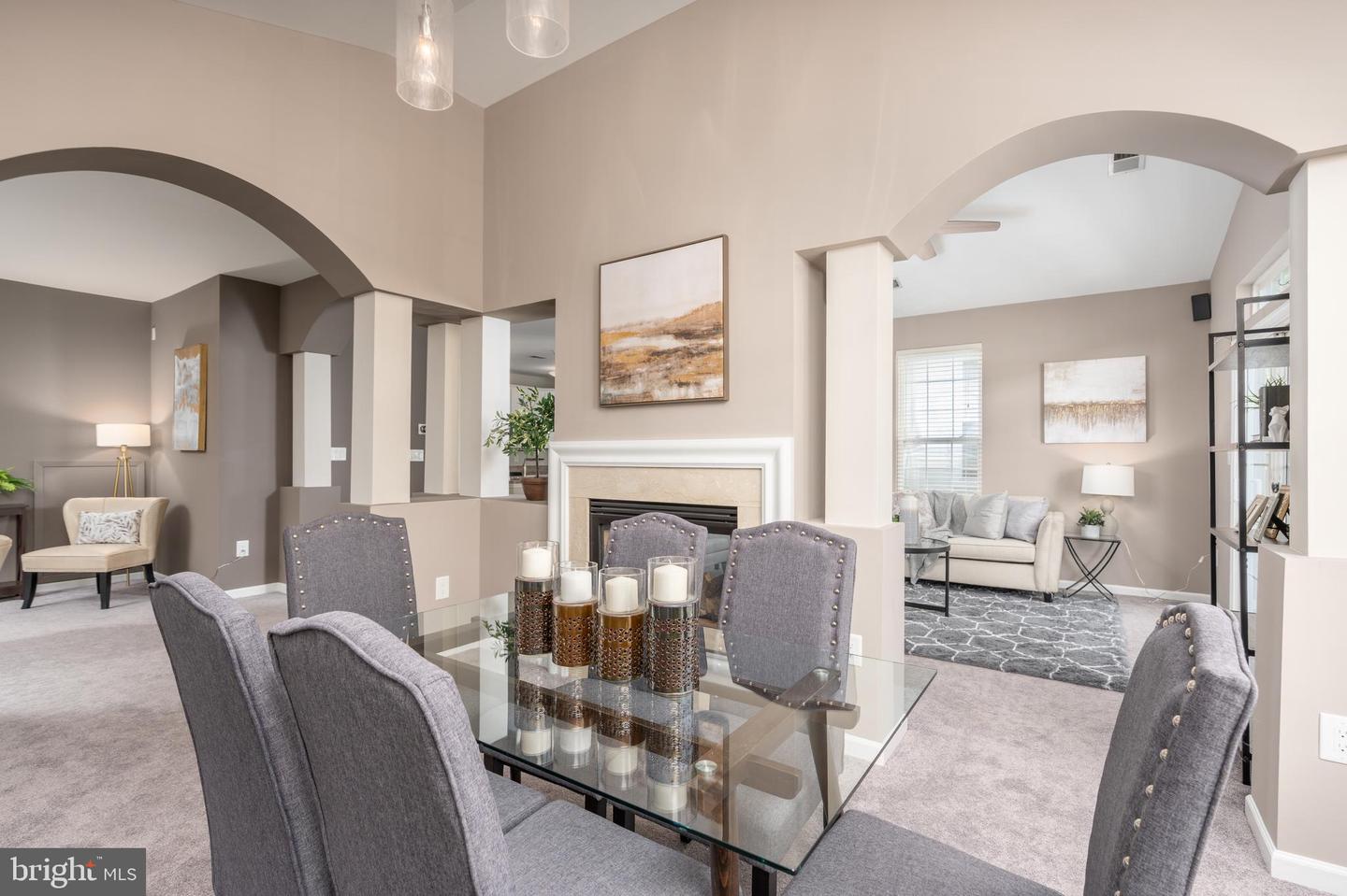 303 CAMERON STATION BLVD #103, ALEXANDRIA, Virginia 22304, 3 Bedrooms Bedrooms, ,2 BathroomsBathrooms,Residential,For sale,303 CAMERON STATION BLVD #103,VAAX2045618 MLS # VAAX2045618