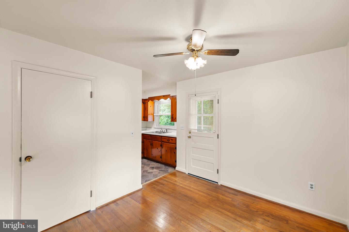 311 S BUCKMARSH ST, BERRYVILLE, Virginia 22611, 3 Bedrooms Bedrooms, ,1 BathroomBathrooms,Residential,For sale,311 S BUCKMARSH ST,VACL2003770 MLS # VACL2003770