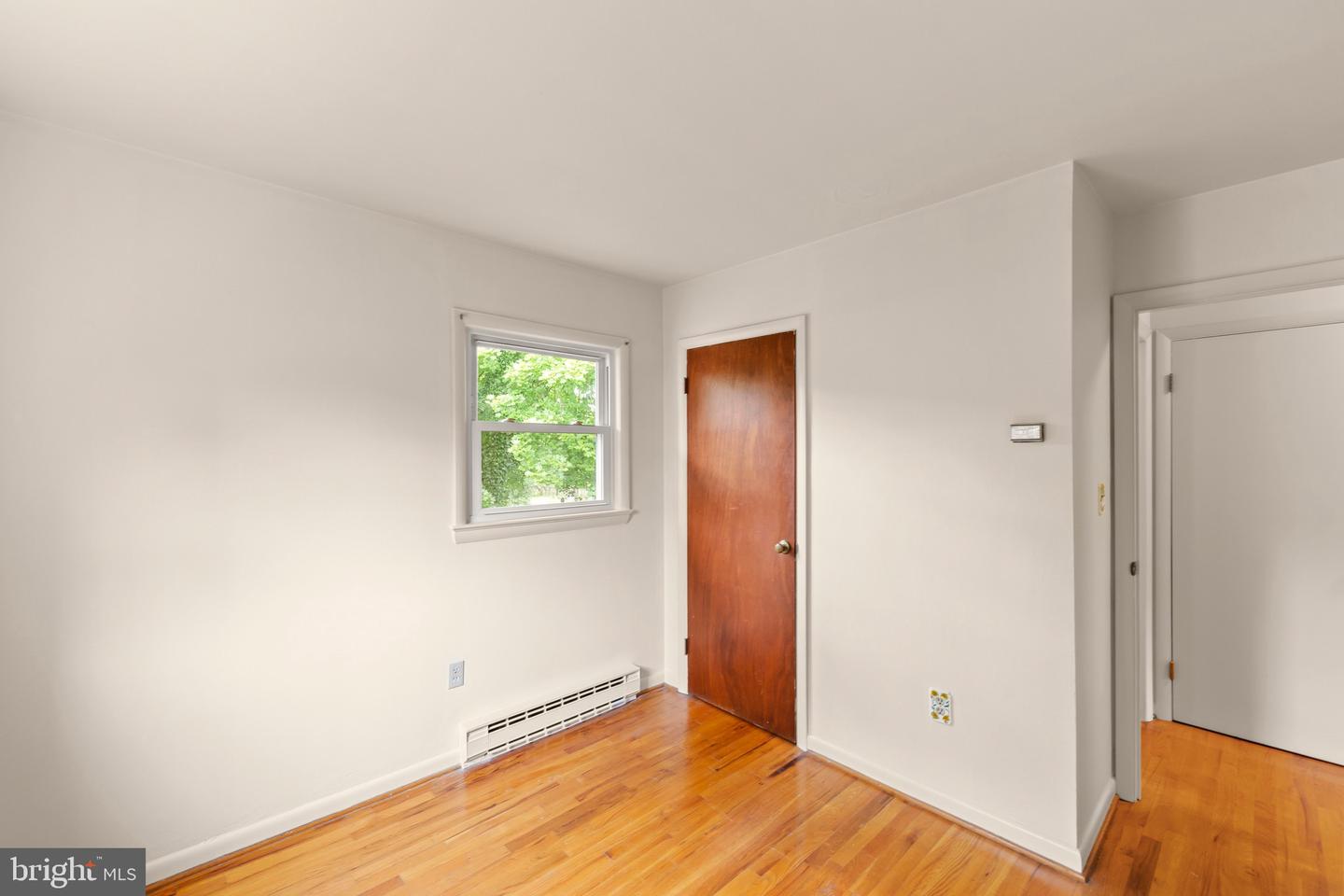 311 S BUCKMARSH ST, BERRYVILLE, Virginia 22611, 3 Bedrooms Bedrooms, ,1 BathroomBathrooms,Residential,For sale,311 S BUCKMARSH ST,VACL2003770 MLS # VACL2003770