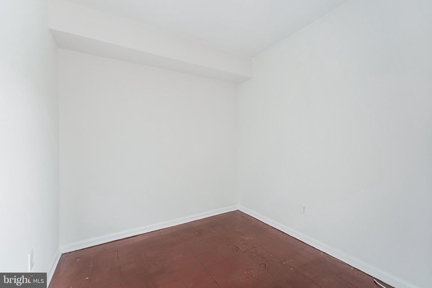10723 WEST DR #303, FAIRFAX, Virginia 22030, 2 Bedrooms Bedrooms, ,1 BathroomBathrooms,Residential,For sale,10723 WEST DR #303,VAFC2006380 MLS # VAFC2006380